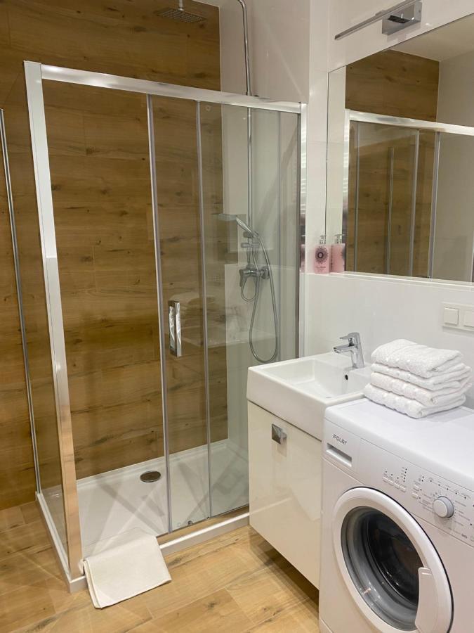 Apartamenty Bruno I Bianca W Symphony Modern Tower Gdynia 2 I 3 Pietro Εξωτερικό φωτογραφία